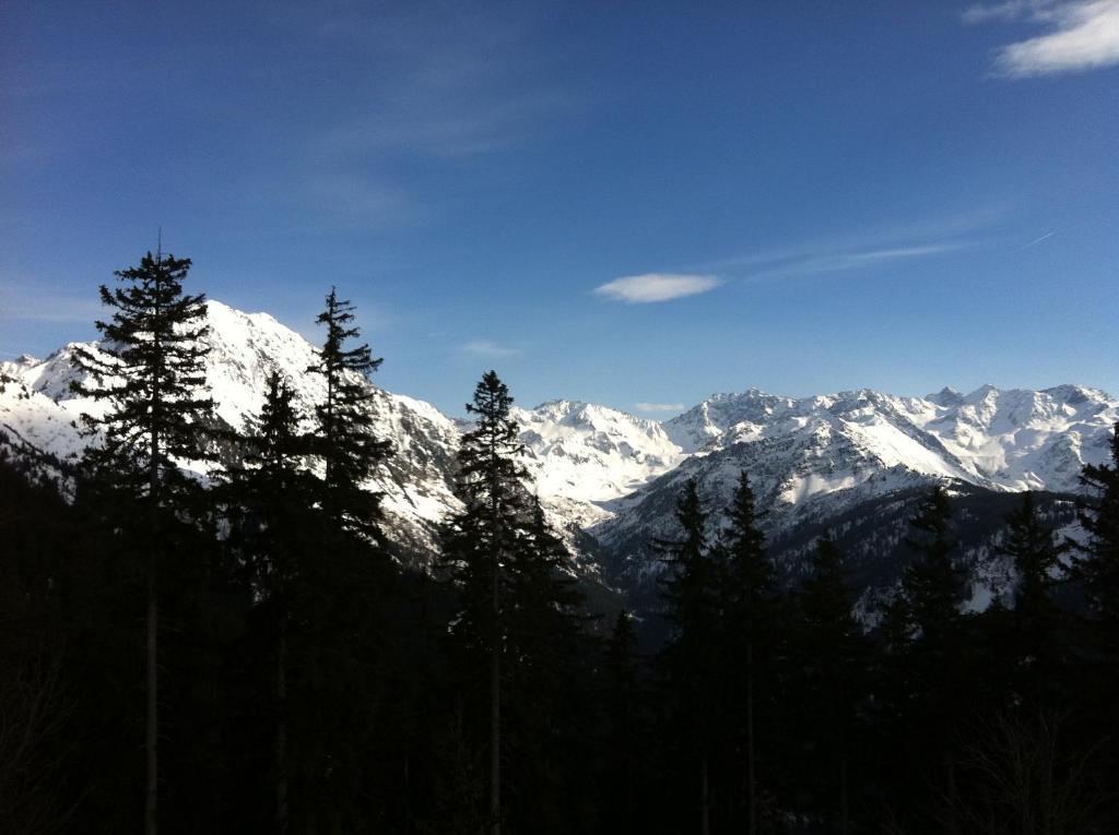 Appartements Le Clos Des Gentianes อัลวาร์ ภายนอก รูปภาพ
